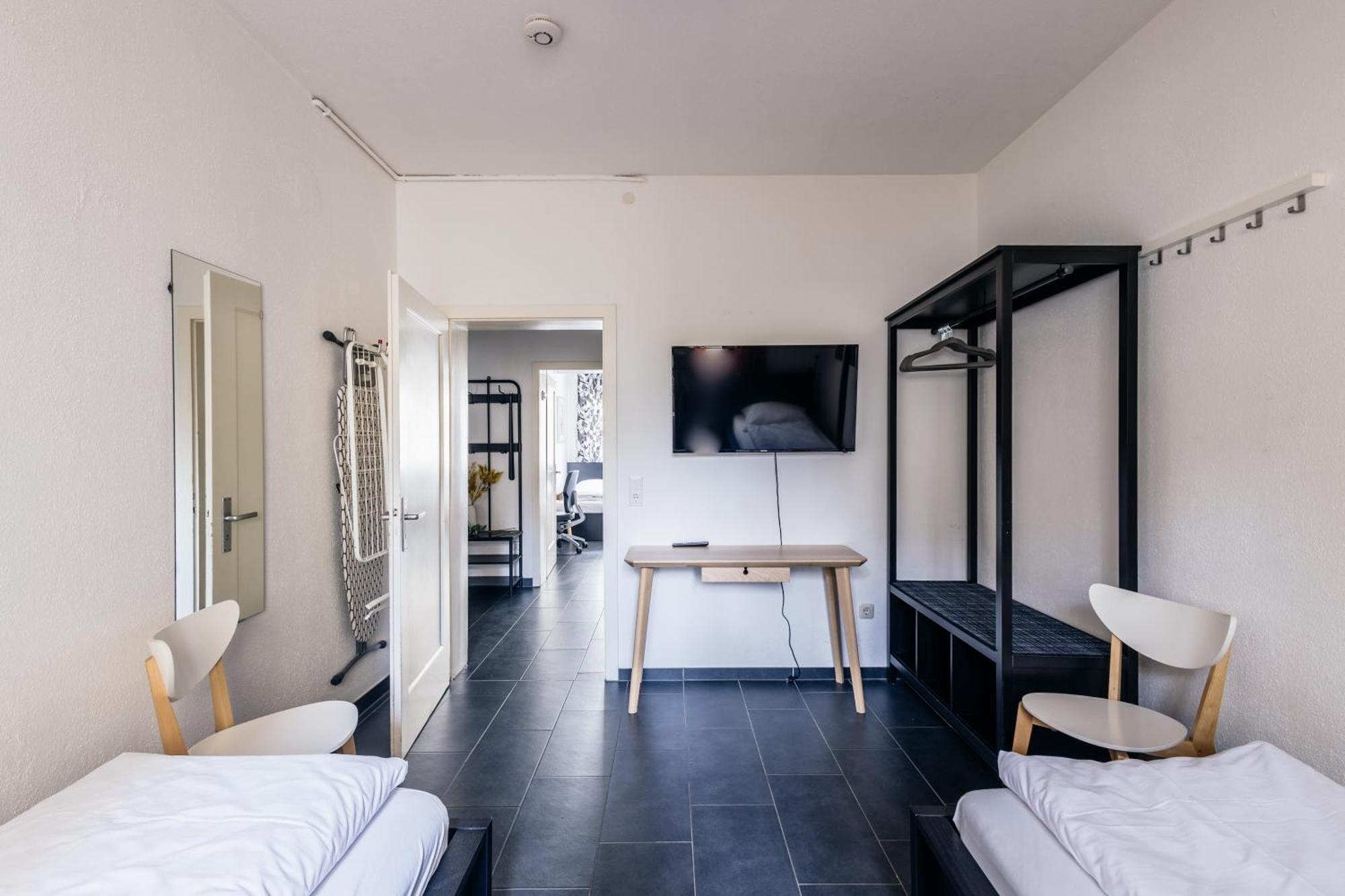 Centrally Located 2-Room Apartment ฮันโนเวอร์ ภายนอก รูปภาพ