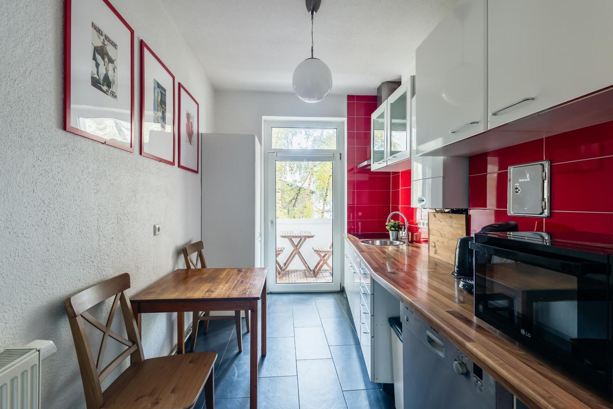 Centrally Located 2-Room Apartment ฮันโนเวอร์ ภายนอก รูปภาพ