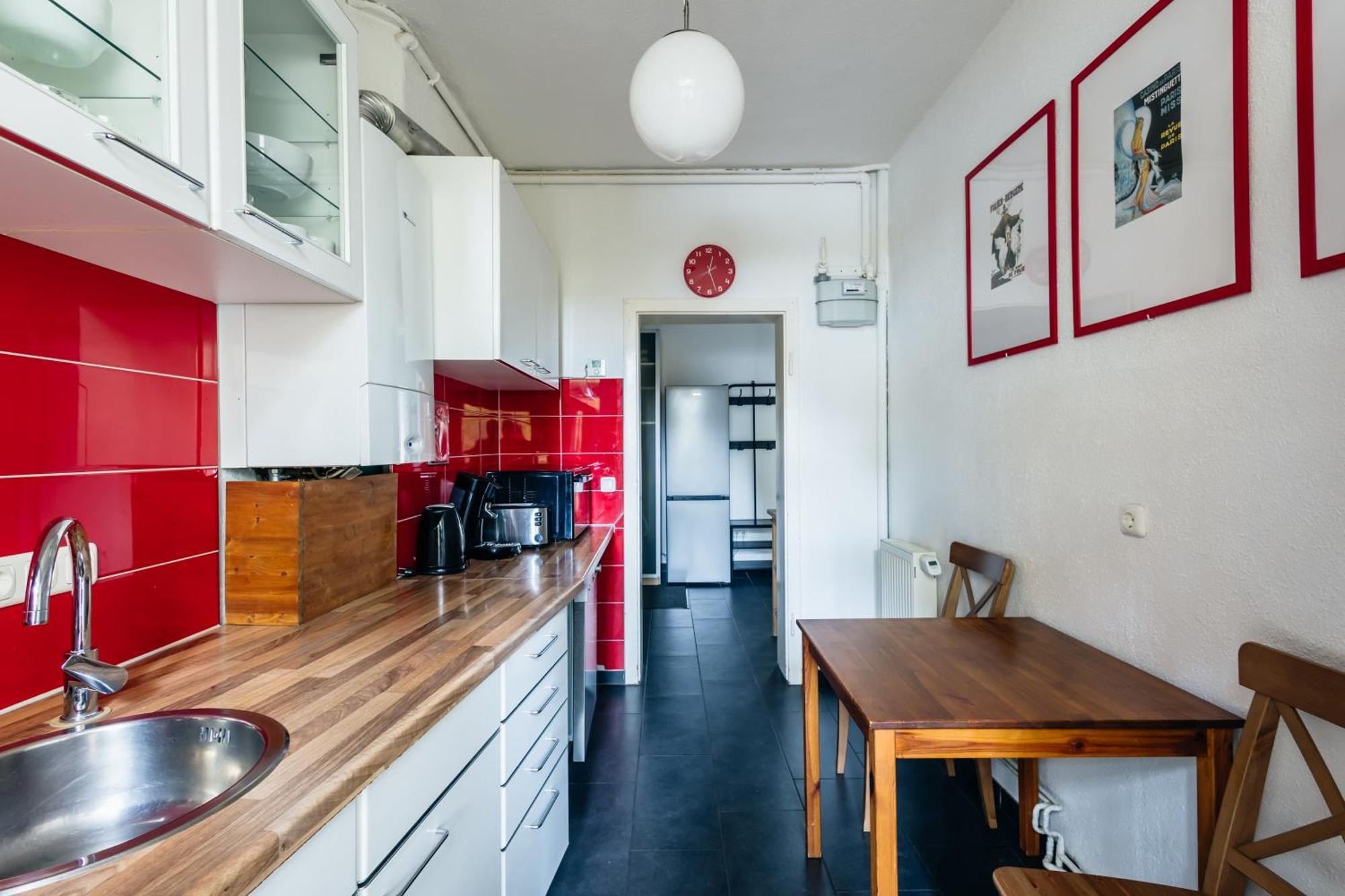 Centrally Located 2-Room Apartment ฮันโนเวอร์ ภายนอก รูปภาพ