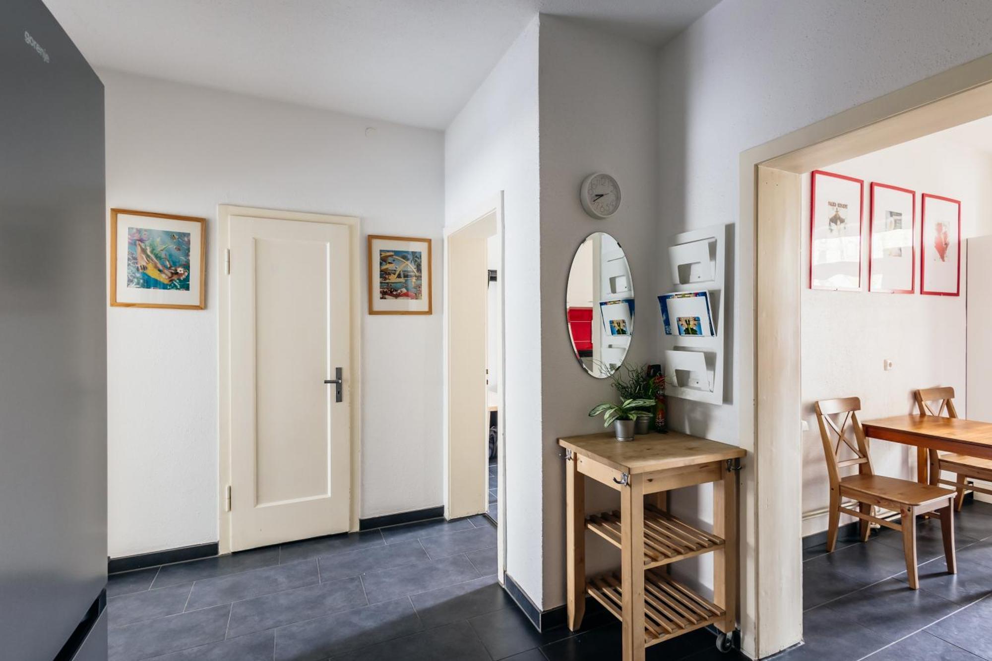 Centrally Located 2-Room Apartment ฮันโนเวอร์ ภายนอก รูปภาพ