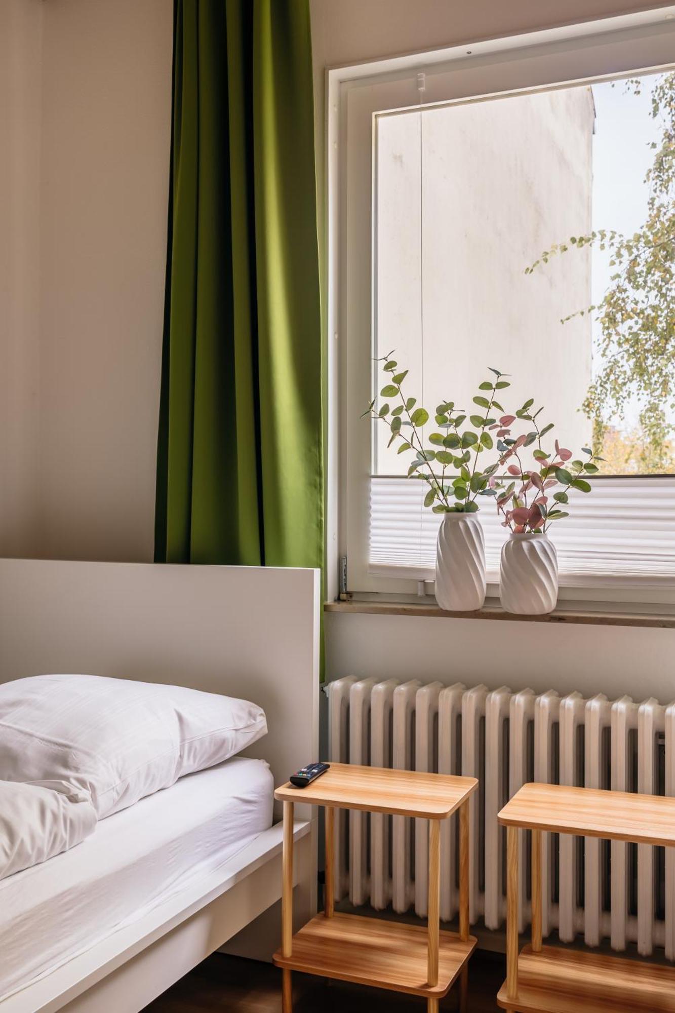 Centrally Located 2-Room Apartment ฮันโนเวอร์ ภายนอก รูปภาพ
